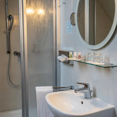 Fichtelberghaus - Ganz Oben Im Erzgebirge 3* אוברוויזנטל