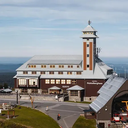 Fichtelberghaus - Ganz Oben Im Erzgebirge