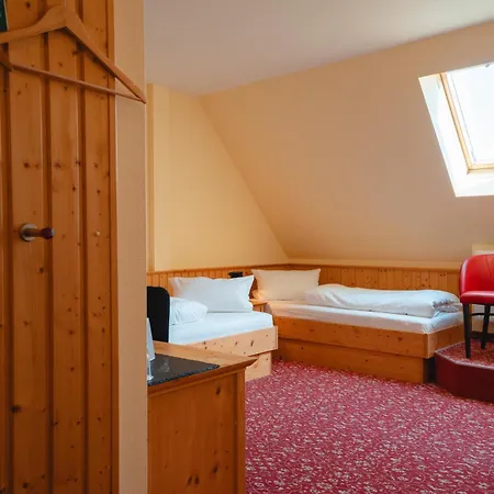 Fichtelberghaus 3*
