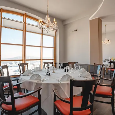 מלון Fichtelberghaus - Ganz Oben Im Erzgebirge 3*