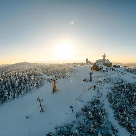 Отель Fichtelberghaus - Ganz Oben Im Erzgebirge