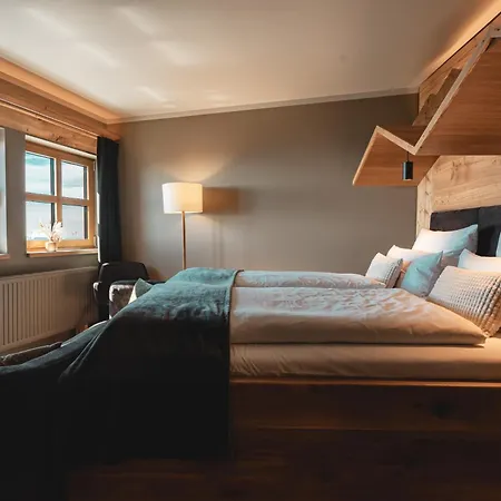 Fichtelberghaus - Ganz Oben Im Erzgebirge מלון 3*