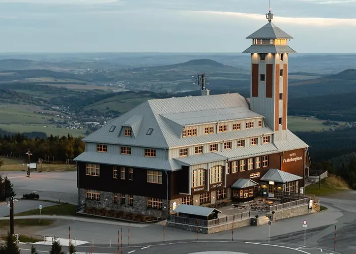 Hotel Fichtelberghaus - Ganz Oben Im Erzgebirge